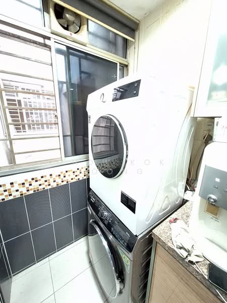 Service Residence for Sale at Koi Kinrara - Chow Kok Toong - Interior - PropertyGuru.com.my