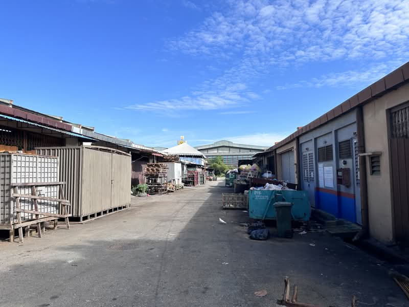 Factory for Rent in Bukit Angkat Industrial Park (Kajang) - Kian Leap - Exterior - PropertyGuru.com.my