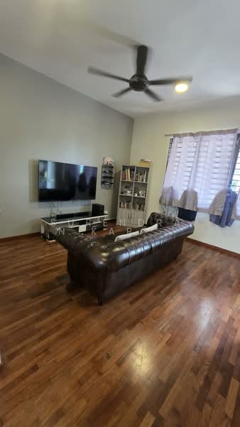 Rumah Teres 3 Tingkat untuk Dijual di Setia Alam (Selangor) - Surendran Karapiah - Living Room - PropertyGuru.com.my