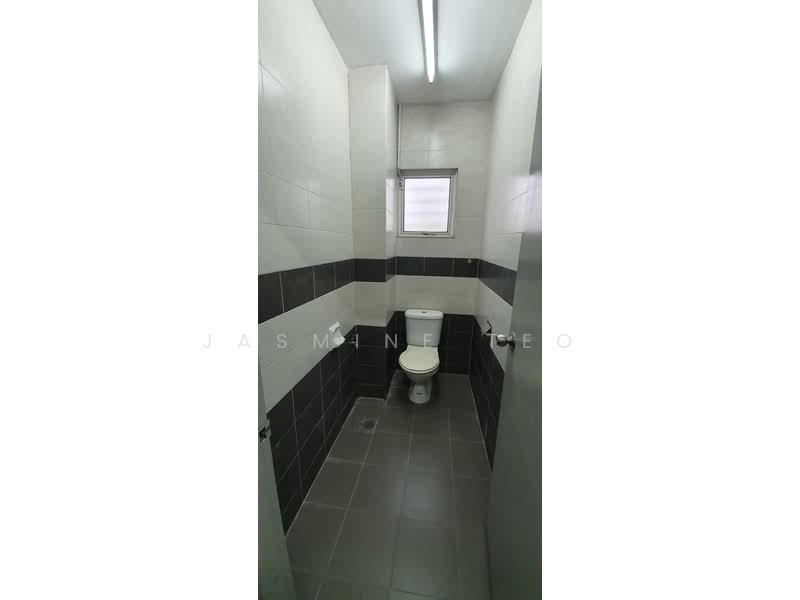 Shop / Office for Rent in Bandar Bukit Raja (Klang) - Jasmine Teo - Bathroom - PropertyGuru.com.my
