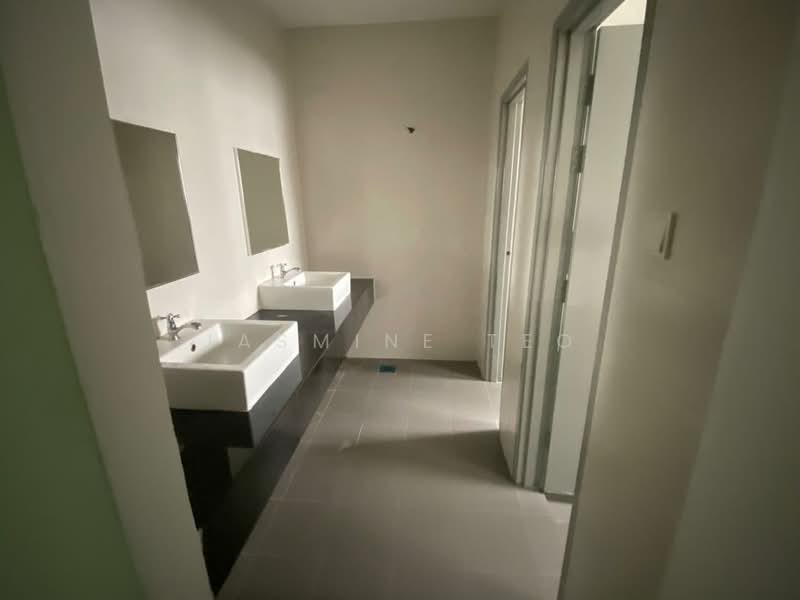 Shop / Office for Rent in Bandar Bukit Raja (Klang) - Jasmine Teo - Bathroom - PropertyGuru.com.my