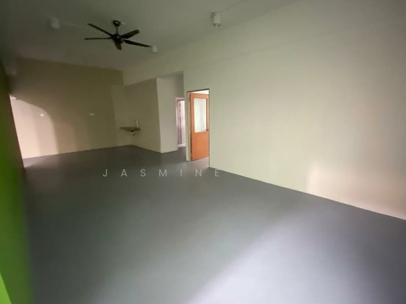 Shop / Office for Rent in Bandar Bukit Raja (Klang) - Jasmine Teo - Interior - PropertyGuru.com.my