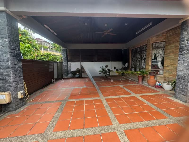 Semi-Detached House for Sale in Ulu Kelang (Selangor) - Hanif Hanz - Exterior - PropertyGuru.com.my
