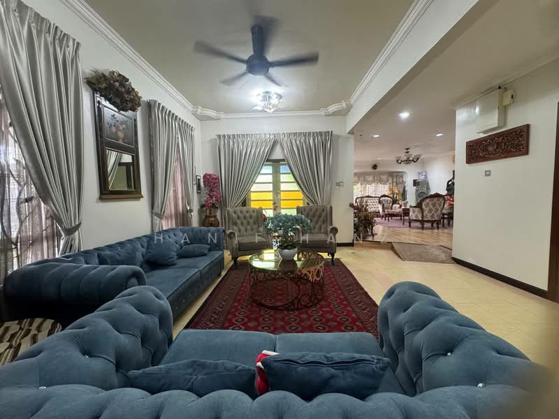 Semi-Detached House for Sale in Ulu Kelang (Selangor) - Hanif Hanz - Living Room - PropertyGuru.com.my