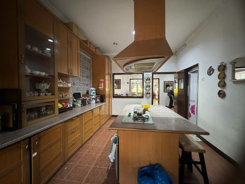 Semi-Detached House for Sale in Ulu Kelang (Selangor) - Hanif Hanz - Kitchen - PropertyGuru.com.my