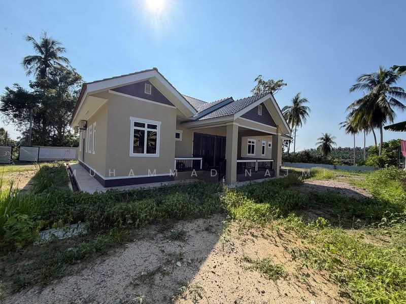Bungalow for Rent in Kijal (Terengganu) - Muhammad Najmi - Exterior - PropertyGuru.com.my