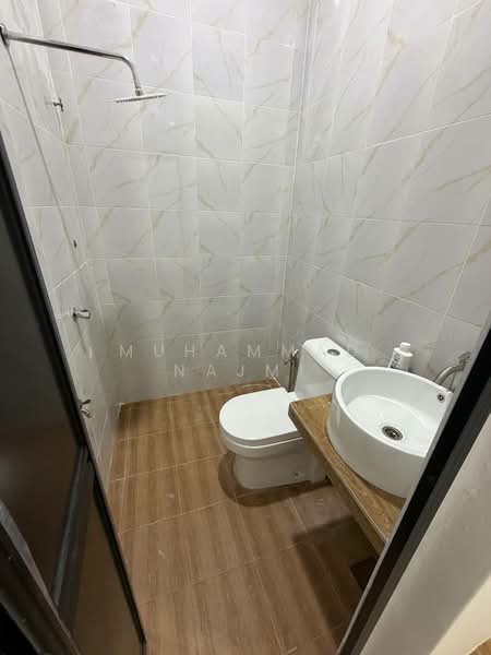 Bungalow for Rent in Kijal (Terengganu) - Muhammad Najmi - Bathroom - PropertyGuru.com.my