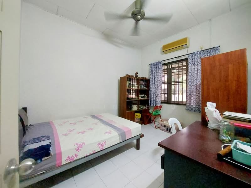 1-storey Terraced House for Sale in Ipoh (Perak) - Qazin Khoo - Bedroom - PropertyGuru.com.my