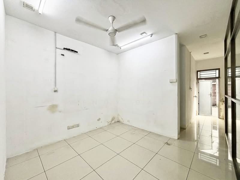 Shop for Rent in Taman Tan Sri Yaacob (Johor Bahru) - Wendy Gan - PropertyGuru.com.my