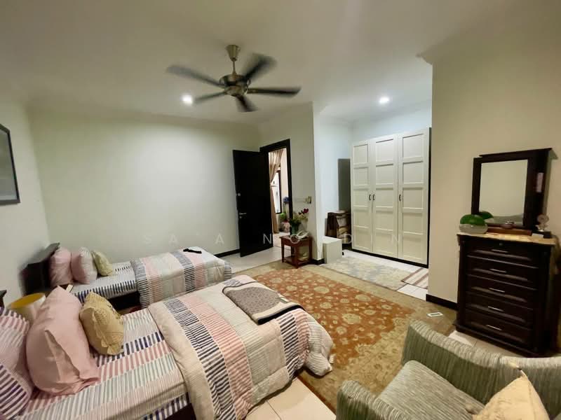 Rumah Berkembar untuk Dijual di Bukit Jelutong (Shah Alam) - Sa'a Nordin - Bedroom - PropertyGuru.com.my