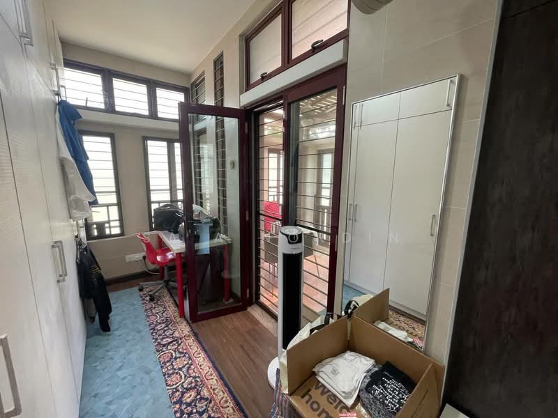 Rumah Berkembar untuk Dijual di Bukit Jelutong (Shah Alam) - Sa'a Nordin - Study - PropertyGuru.com.my