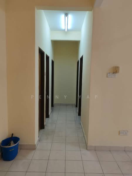 Apartment for Rent at Sri Kejora - Penny Yap - Corridor - PropertyGuru.com.my