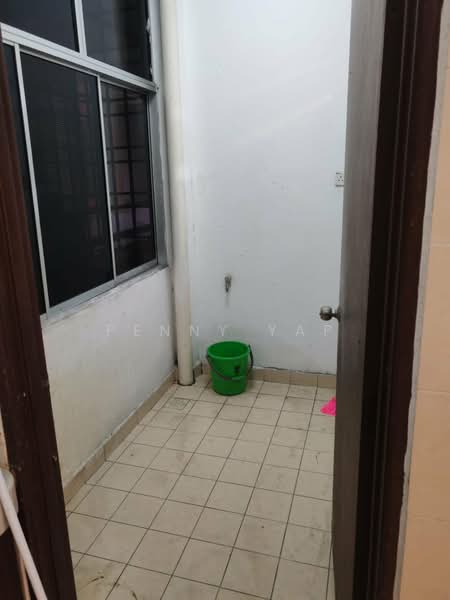Apartment for Rent at Sri Kejora - Penny Yap - Balcony - PropertyGuru.com.my