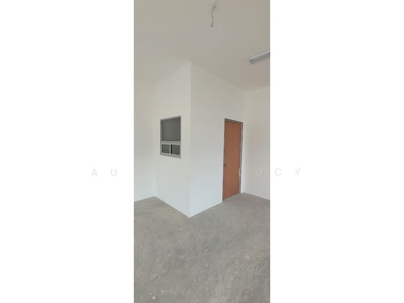Shop for Rent in Bandar Putra (Kulai) - Au Yong Lucy - Interior - PropertyGuru.com.my