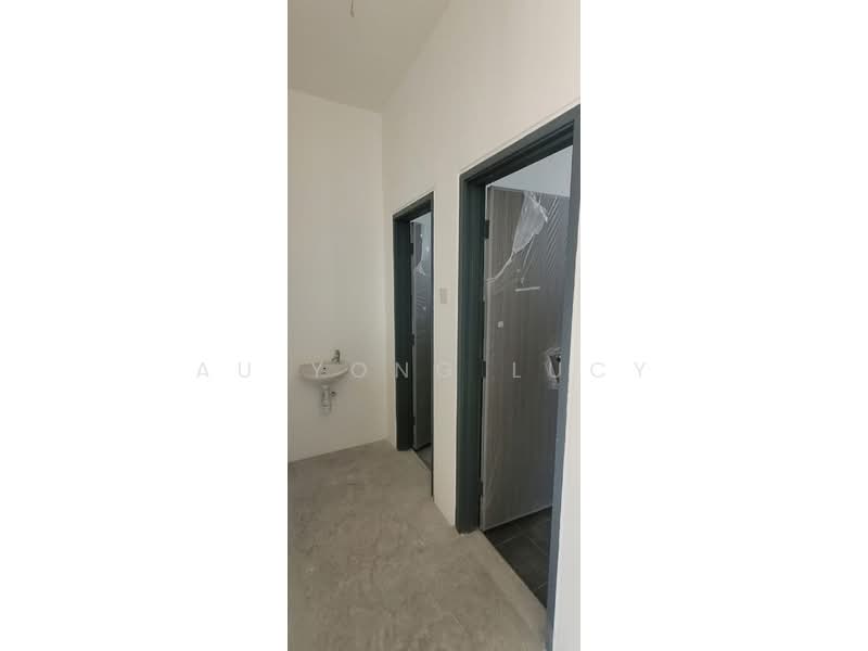 Shop for Rent in Bandar Putra (Kulai) - Au Yong Lucy - Interior - PropertyGuru.com.my