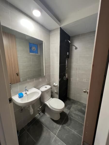 Kondominium untuk Disewa di QuayWest Residence - Shirley Teh - Bathroom - PropertyGuru.com.my
