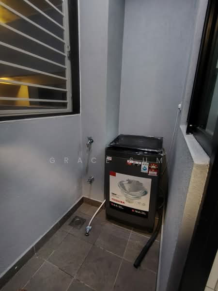 Servis Apartment untuk Disewa di Majestic Maxim - GRACE SUM - Balcony - PropertyGuru.com.my