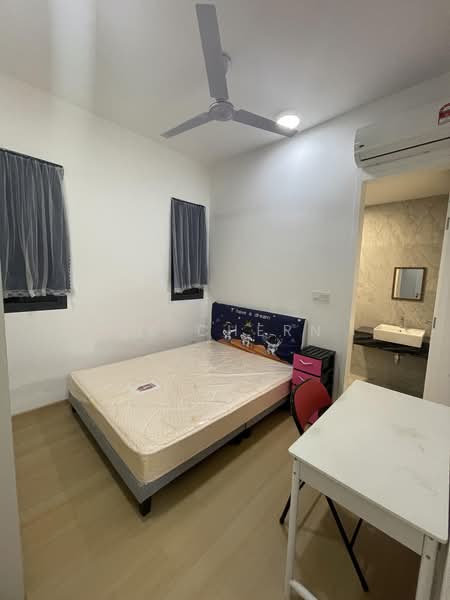 Service Residence for Sale at The Goodwood Residence - CK Chern - Bedroom - PropertyGuru.com.my