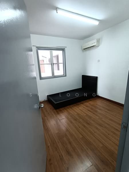 Kondominium untuk Disewa di Pantai Hillpark 2 - Sky Loong - Bedroom - PropertyGuru.com.my