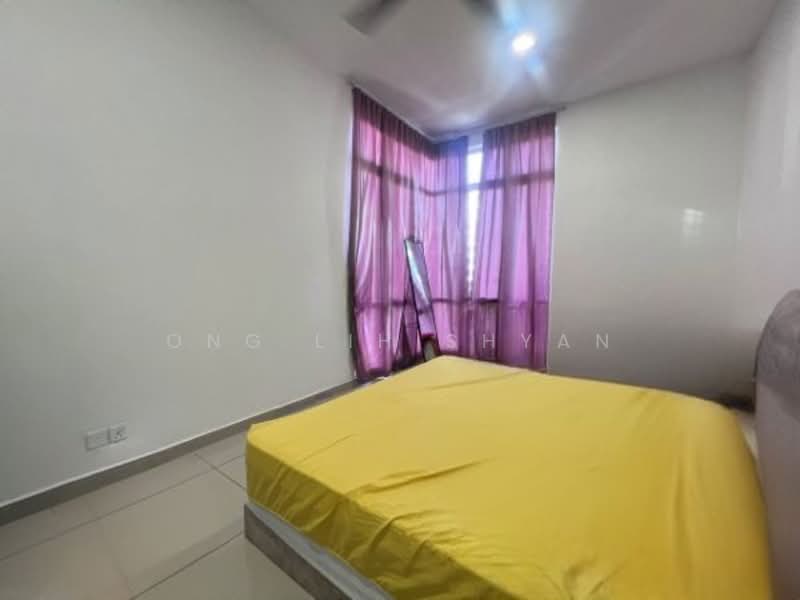 Service Residence for Sale at THE SENAI GARDEN (PANGSAPURI IMPIAN SENAI) - Ong Lih Shyan - Bedroom - PropertyGuru.com.my