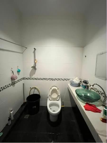 Terraced House for Rent in Taman Wangsa Permai (Kepong) - Charmaine Wong - Bathroom - PropertyGuru.com.my
