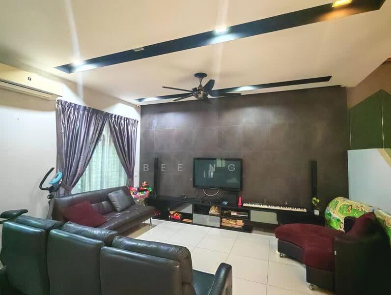 Semi-Detached House for Sale in Nusa Duta (Iskandar Puteri (Nusajaya)) - Bee Ng - Living Room - PropertyGuru.com.my