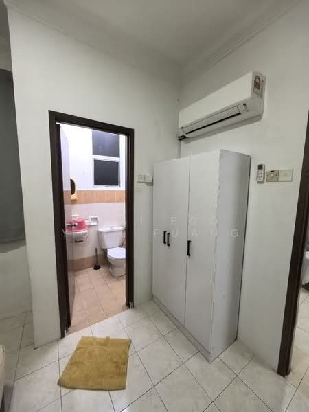 Apartment for Rent at Bayu Villa - Veni Foo Yoke Fuang - Bathroom - PropertyGuru.com.my