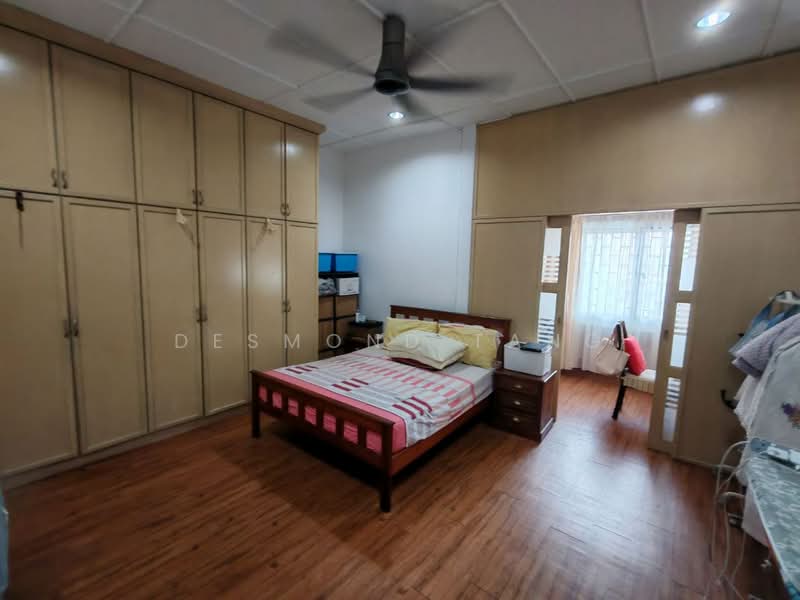 2-storey Terraced House for Sale in Taman Tun Dr Ismail (Kuala Lumpur) - Desmond Tang - Bedroom - PropertyGuru.com.my