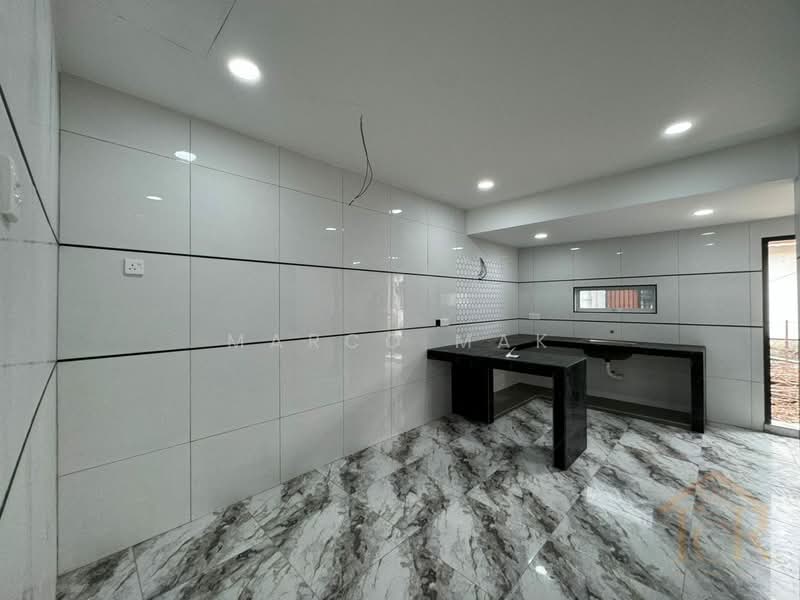 2-storey Terraced House for Sale in Taman Sri Sentosa (Klang) - Marco Mak - Kitchen - PropertyGuru.com.my
