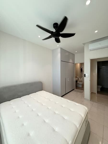 Kondominium untuk Disewa di Ideal Residency - Ashley Lim - Bedroom - PropertyGuru.com.my