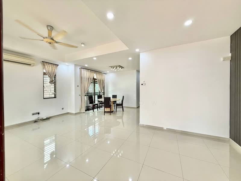 Cluster House for Rent in Horizon Hills (Iskandar Puteri (Nusajaya)) - Nick Low - Living Room - PropertyGuru.com.my