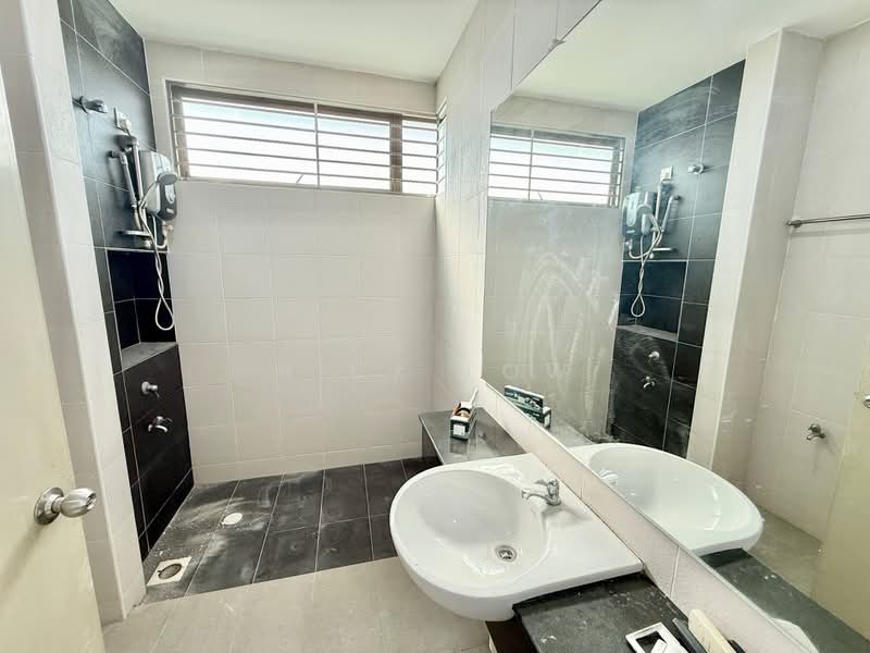 Cluster House for Rent in Horizon Hills (Iskandar Puteri (Nusajaya)) - Nick Low - Bathroom - PropertyGuru.com.my