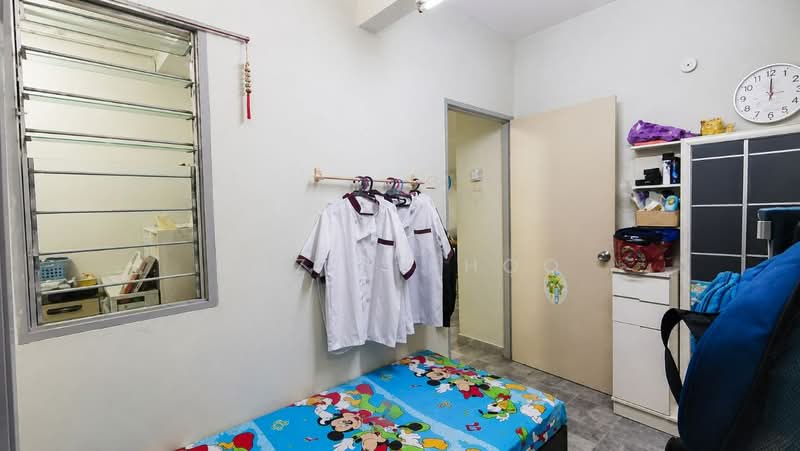 2-storey Terraced House for Sale in Gunung Rapat (Ipoh) - Qazin Khoo - Bedroom - PropertyGuru.com.my