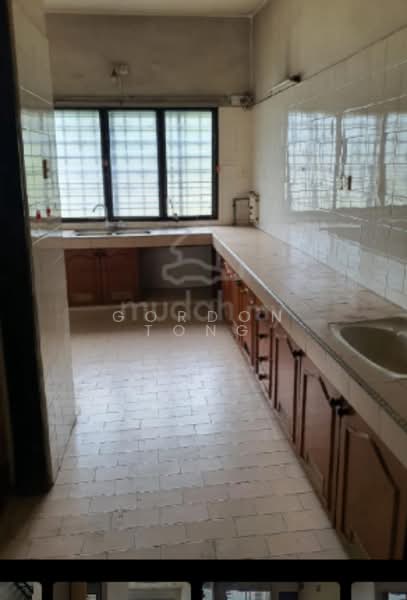 Rumah Teres 2 Tingkat untuk Dijual di Taman Bukit Maluri (Kepong) - Gordon Tong - Kitchen - PropertyGuru.com.my