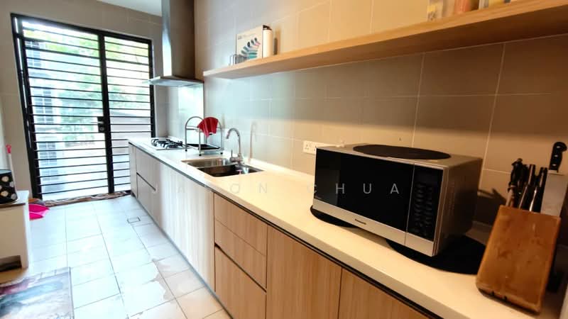 Semi-Detached House for Sale in Leisure Farm (Gelang Patah) - Jason Chua - Kitchen - PropertyGuru.com.my