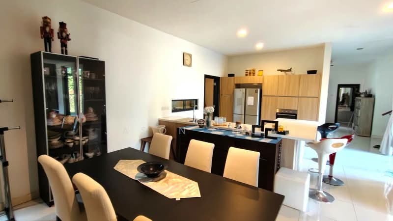 Semi-Detached House for Sale in Leisure Farm (Gelang Patah) - Jason Chua - Dining Room - PropertyGuru.com.my