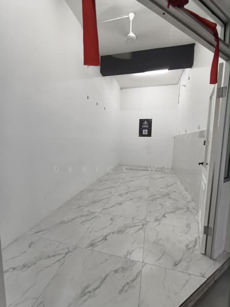 Shop for Rent in Desa Petaling (Kuala Lumpur) - Derick Wu - Interior - PropertyGuru.com.my