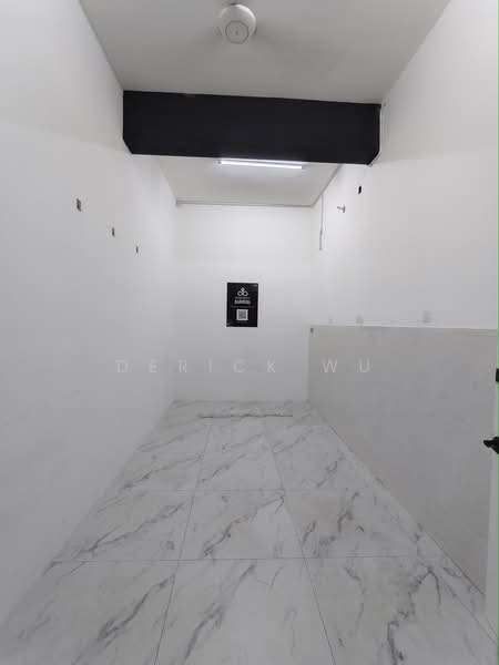 Shop for Rent in Desa Petaling (Kuala Lumpur) - Derick Wu - Interior - PropertyGuru.com.my