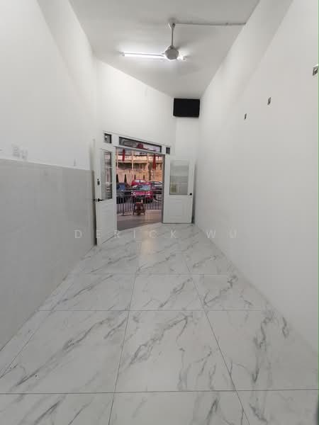 Shop for Rent in Desa Petaling (Kuala Lumpur) - Derick Wu - Interior - PropertyGuru.com.my
