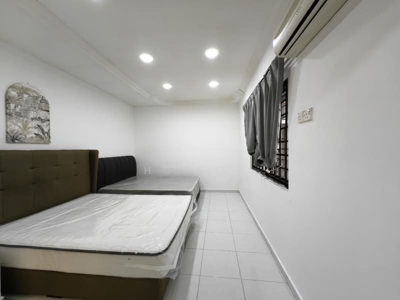 Rumah Flat untuk Disewa di Jalan Tengkera - HG KOH - Bedroom - PropertyGuru.com.my