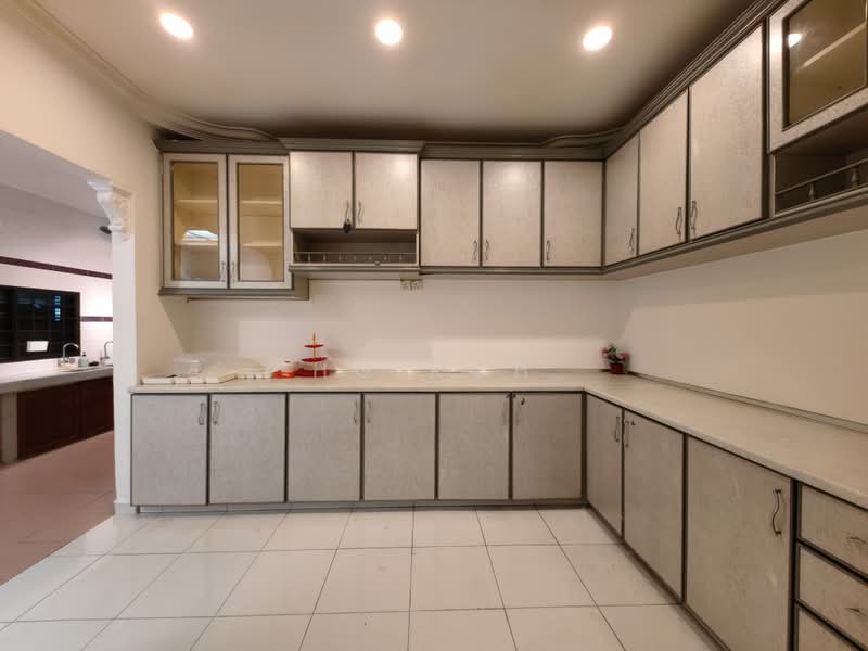 Rumah Flat untuk Disewa di Jalan Tengkera - HG KOH - Kitchen - PropertyGuru.com.my