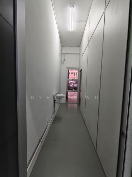 Shop for Rent in Desa Petaling (Kuala Lumpur) - Derick Wu - Corridor - PropertyGuru.com.my