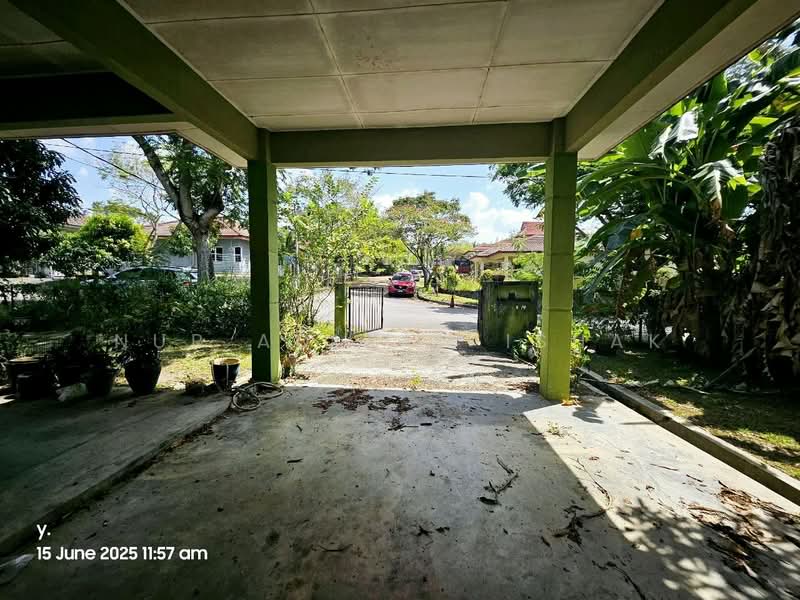 Bungalow for Sale in Bandar Putra Permai (Seri Kembangan) - Nur Adibah Ishak - PropertyGuru.com.my