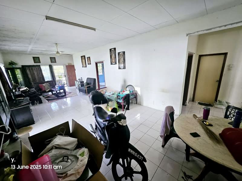 Bungalow for Sale in Bandar Putra Permai (Seri Kembangan) - Nur Adibah Ishak - PropertyGuru.com.my
