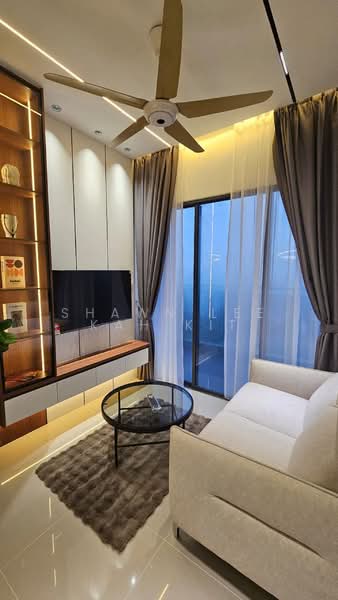 Servis Apartment untuk Disewa di 8th & Stellar - Shawn Lee Kah Kit - Living Room - PropertyGuru.com.my