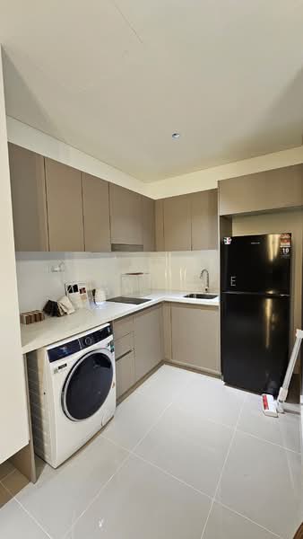 Servis Apartment untuk Disewa di 8th & Stellar - Shawn Lee Kah Kit - Kitchen - PropertyGuru.com.my
