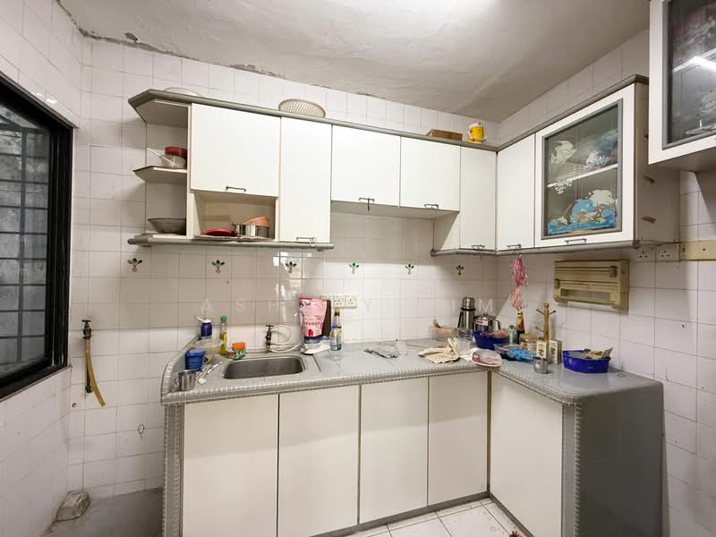 Kondominium untuk Dijual di Villa Condominium - Ashley Lim - Kitchen - PropertyGuru.com.my