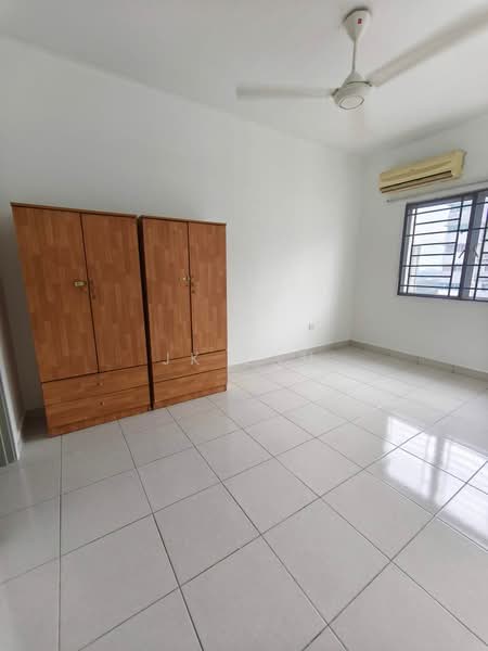 Kondominium untuk Dijual di Koi Kinrara - JK Lau - Bedroom - PropertyGuru.com.my