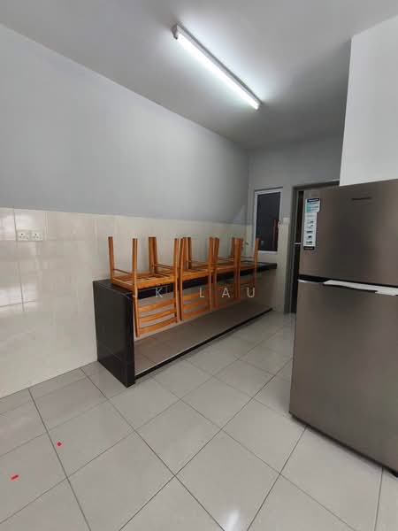 Kondominium untuk Dijual di Koi Kinrara - JK Lau - Kitchen - PropertyGuru.com.my