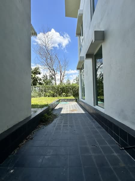 Bungalow for Sale in Bukit Jelutong (Shah Alam) - Jess Tee - Exterior - PropertyGuru.com.my